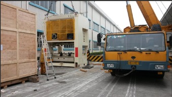 精密设备高效装卸搬运解决方案 集装箱、木箱包装与气垫移技术应用