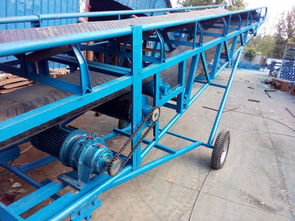 码头装卸新利器 输送机设备的价格考量与选型应用